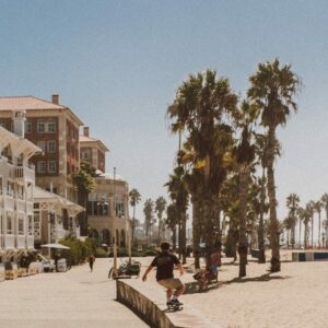 santa-monica-vs-venice-beach-Santa-Monica