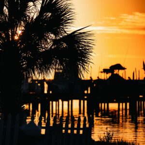 small-towns-near-sarasota-florida-holmes-Beach