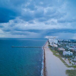 best-walkable-beach-towns-in-florida-LBTS