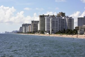 Best-Beach-Near -Fort-Lauderdale-Airport