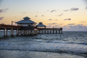best-florida-boardwalks-naples-pier