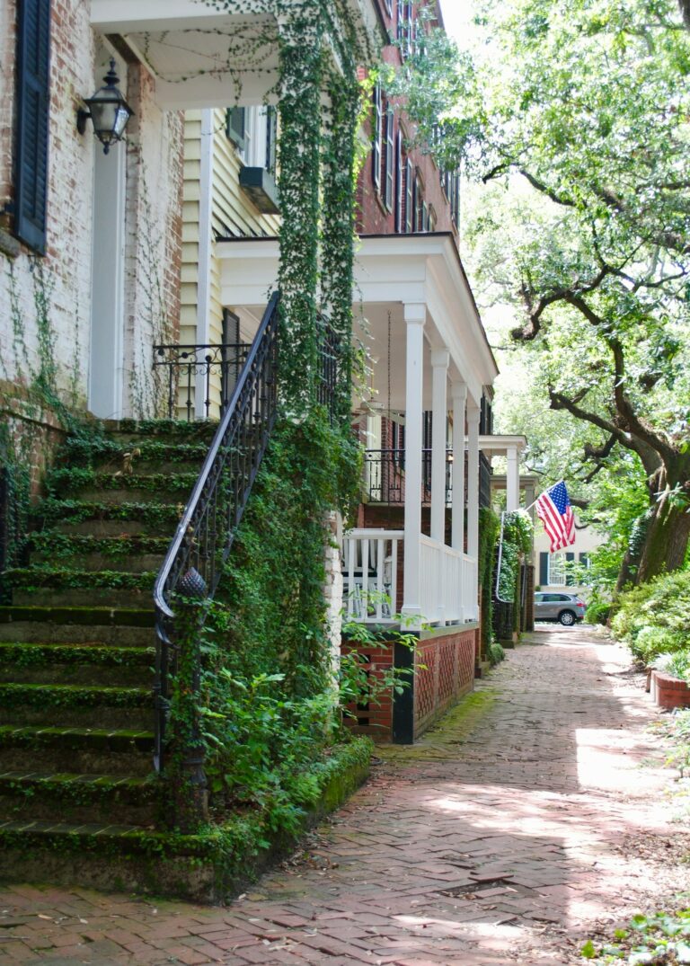 Discover The 10 Best Small Towns Near Savannah GA Hidden