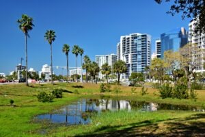 airports close to clearwater florida