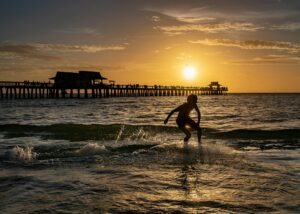 closest-airport-near-naples-fl