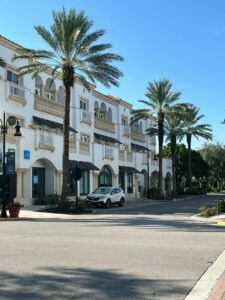 closest-airport-to-naples-fl