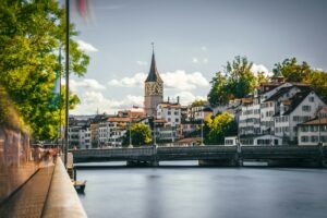 direct-flights-to-europe-from-los-angeles-Zurich