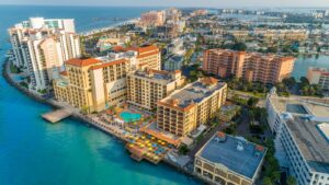 6. Holiday Inn & Suites Clearwater Beach