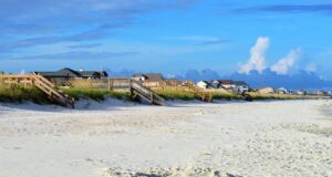 best beach towns near charleston sc