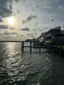 closest airport to virginia beach va