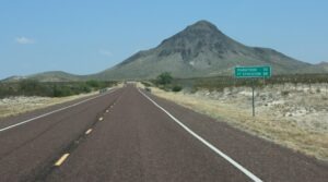 closest mountains to dallas texas