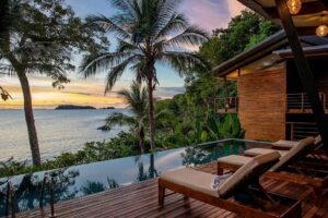 1 Isla Palenque Resort