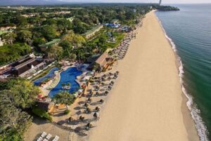 12 Grand Decameron Panama