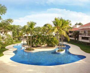 7 Coronado Luxury Club & Suites