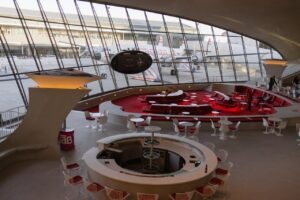 international airports in new york