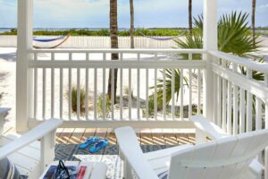 parrot-key-waterfront