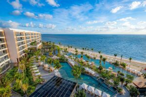 1. Waldorf Astoria Cancun