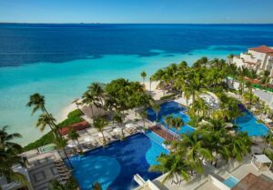 12. Dreams Sands Cancun Resort & Spa