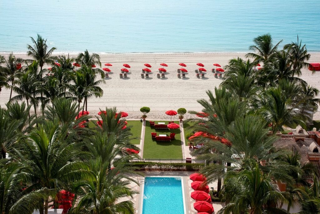 3. Acqualina Resort & Residences on the Beach