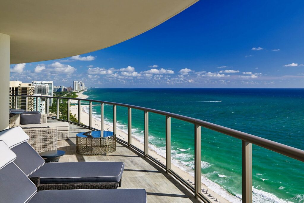 4. The St. Regis Bal Harbour Resort