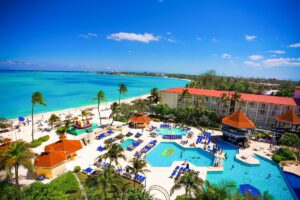 6. Breezes Resorts & Spa