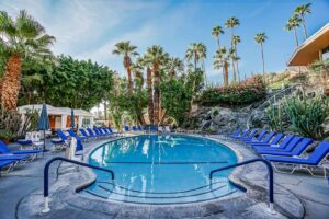 7. Palm Springs Tennis Club