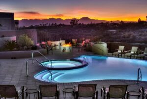 8. Hacienda Del Sol Guest Ranch Resort