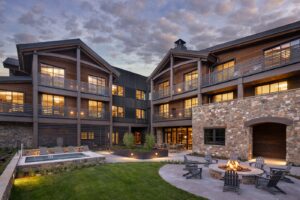 1. Rusty Parrot Lodge And Spa