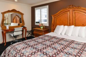 12. Napa Valley Hotel & Suites