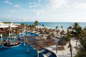 2. Excellence Playa Mujeres