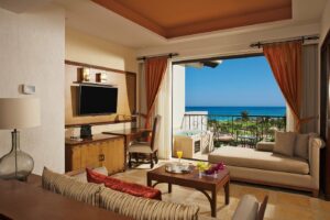 4. Secrets Puerto Los Cabos Golf & Spa
