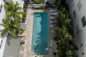 7. Hotel Croydon