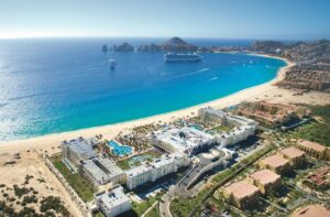 8. Hotel Riu Palace Baja California