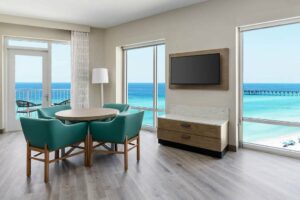 1. Hyatt Place Panama City Beach : Beachfront