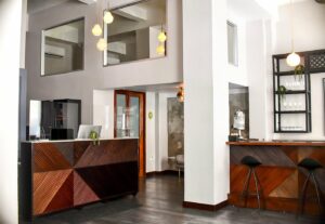 2. Hotel El Colonial