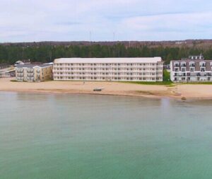3. Mackinaw Beach and Bay - Inn & Suites