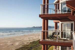4. Hallmark Resort Newport
