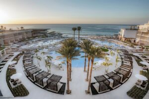 4. Le Blanc Spa Resort Los Cabos