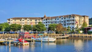 4. Watkins Glen Harbor Hotel