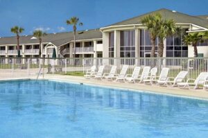 6. Days Inn & Suites by Wyndham Jekyll Island