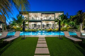 8. Black Urchin Boutique Resort