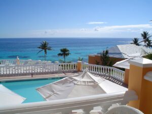 8. Coco Reef Resort Bermuda