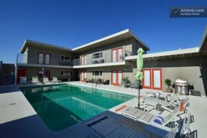 8. Desert Hot Springs Inn