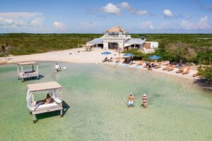 8. Mahogany Bay Resort & Beach Club, Curio Collection by Hilton