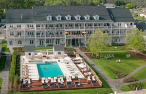 8. The Lake House On Canandaigua