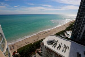 3. Solé Miami, A Noble House Resort
