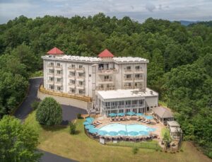 #3. Valhalla Resort Hotel