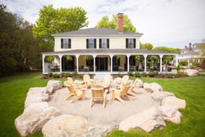 5. Yellow House Inn