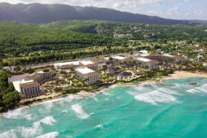 6. Hyatt Zilara Rose Hall