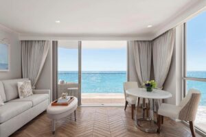 6. Surf & Sand Resort Laguna Beach