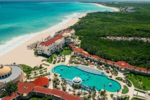 7. JOIA Paraiso by Iberostar